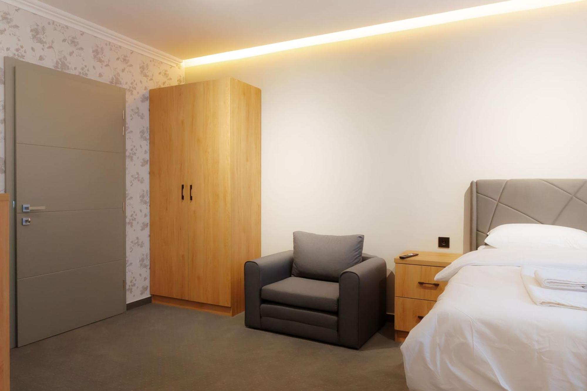 Nobel Apartmani Brčko Exteriör bild